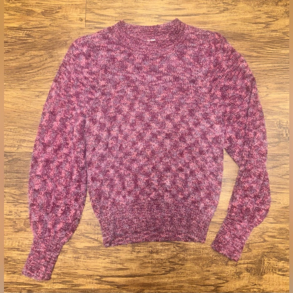 Time & Tru Sweater Size Small